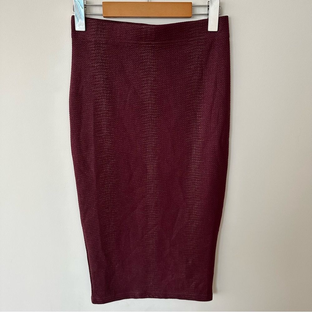 Maroon snake print pencil skirt